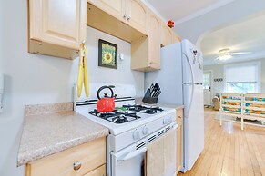 Walk to Lake Michigan: Pet-friendly Charlevoix Gem