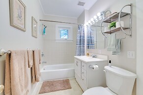 Walk to Lake Michigan: Pet-friendly Charlevoix Gem