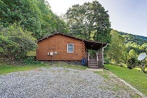 Riverfront Cabin w/ Mtn Views in Tuckasegee!