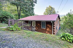 Riverfront Cabin w/ Mtn Views in Tuckasegee!