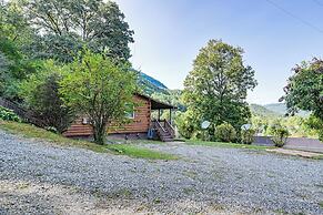 Riverfront Cabin w/ Mtn Views in Tuckasegee!