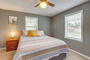 Harrison Getaway w/ Yard & Parking: Near Fishing