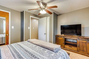 Harrison Getaway w/ Yard & Parking: Near Fishing