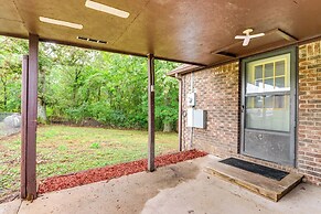 Harrison Getaway w/ Yard & Parking: Near Fishing