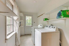 Harrison Getaway w/ Yard & Parking: Near Fishing