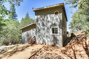 Sonora Hilltop Home: Scenic Views, Pet Friendly!