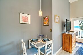 Bremerton Studio w/ Bay View: Beach Access!