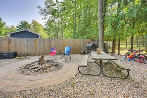 Higgins Lake Cabin - Walk to Water!