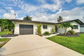 Canal-front Getaway w/ Grill in Cape Coral!
