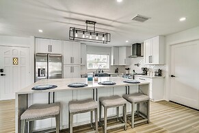 Canal-front Getaway w/ Grill in Cape Coral!