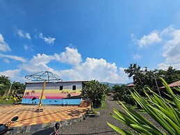 Shanti Forest Resort