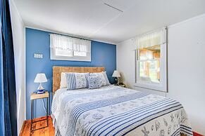 Cayuga Lake Cottage: Private Dock & Deck!