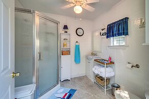 Cayuga Lake Cottage: Private Dock & Deck!