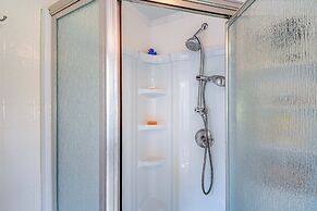 Cayuga Lake Cottage: Private Dock & Deck!