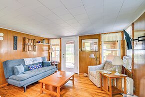 Cayuga Lake Cottage: Private Dock & Deck!