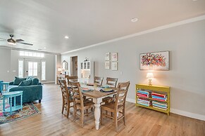 Amarillo Home w/ Hot Tub, 7 Mi to Wolflin Square!