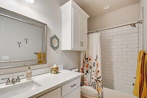 Amarillo Home w/ Hot Tub, 7 Mi to Wolflin Square!