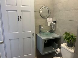 Lovely Studio Apartment in Soufriere From Claviers