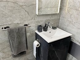 Caparica Surf Retreat