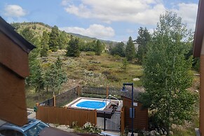 Antlers Gulch Retreat 3 Bedroom Townhouse
