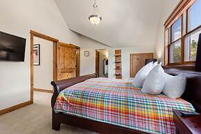 Antlers Gulch Retreat 3 Bedroom Townhouse