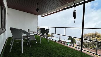 Mount Olympus Lounge