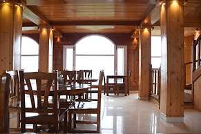 Hotel Savi Shallidrishya