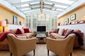 Holland Park Townhouse