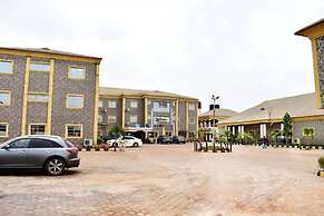 Rosrit Hotel and Suites