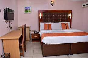 Rosrit Hotel and Suites