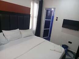 Pefas Ville Hotel