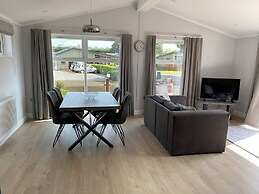 Tranquil Lodge Retreat in Wells