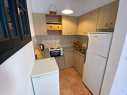 Garden Studio by the sea