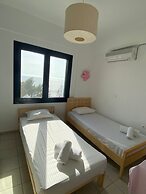 Salanti Get Away Villa