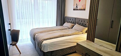 Hira Boarding Aparthotel