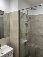 Easy Stay at Embassy Gardens Apartment