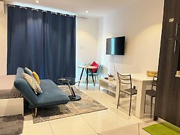 Easy Stay at Embassy Gardens Apartment