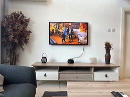 Easy Stay at Embassy Gardens Apartment