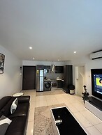 Easy Stay at Embassy Gardens Apartment
