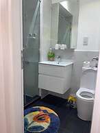 Easy Stay at Embassy Gardens Apartment