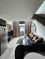 Easy Stay at Embassy Gardens Apartment