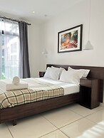 Easy Stay at Embassy Gardens Apartment