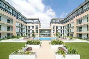 Easy Stay at Embassy Gardens Apartment