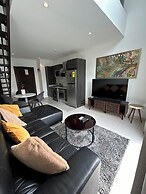 Easy Stay at Embassy Gardens Apartment