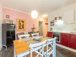 Apartment With a Shared Sauna in Bichlbach
