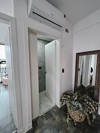 RentUp - Moderno dpto con balcón en Cañitas