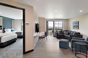 ClubHouse Hotel & Suites - Rapid City