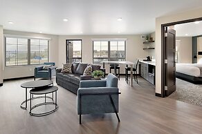 ClubHouse Hotel & Suites - Rapid City