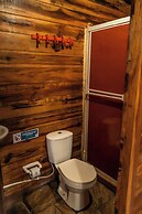 The Mompe Hostal Beach