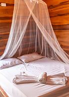 The Mompe Hostal Beach